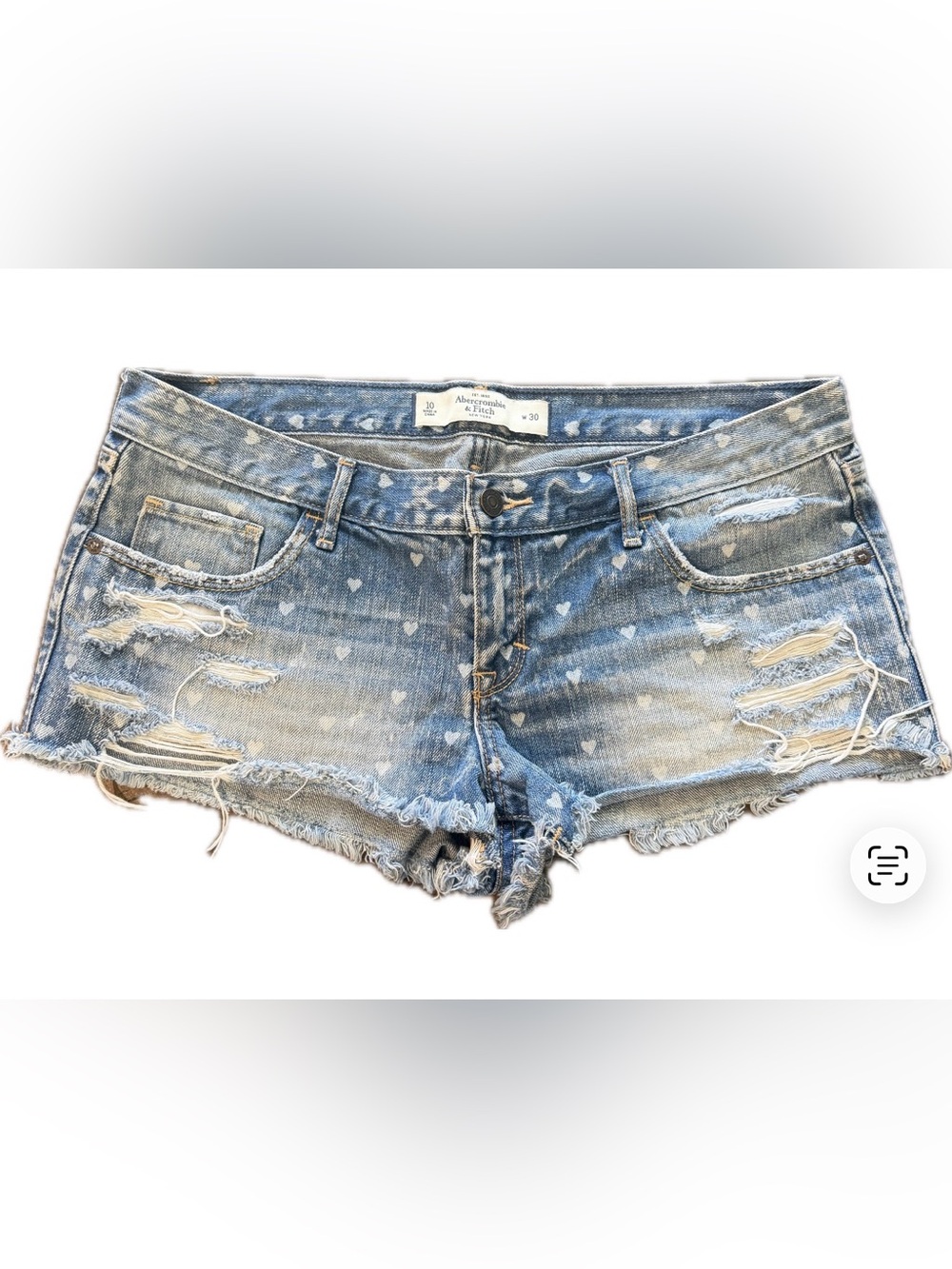 Abercrombie & Fitch Distressed Denim Heart-Print low-rise Shorts Sz 10